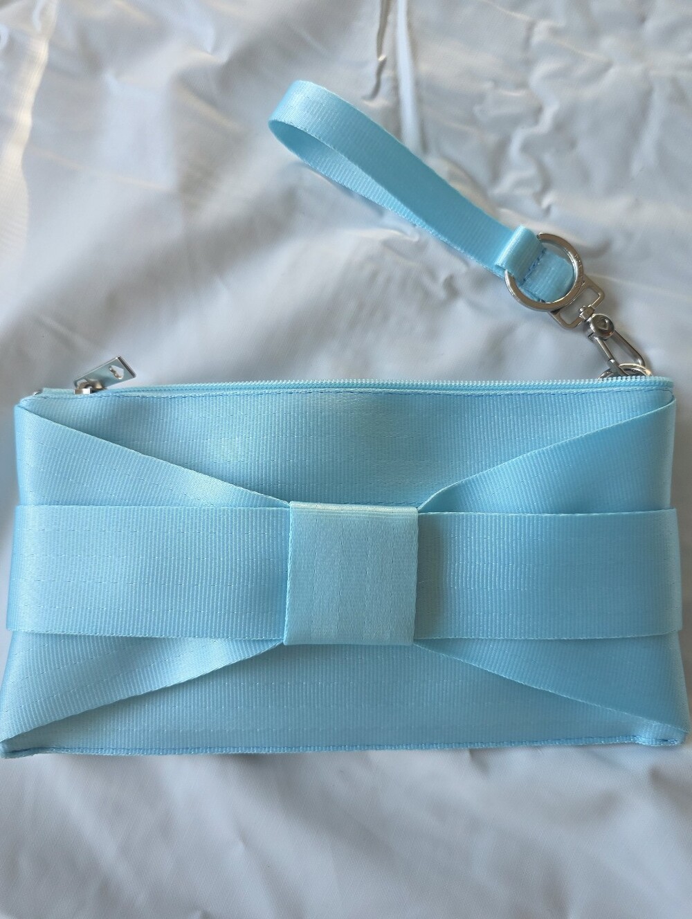 HARVEYS Lola Bow Clutch Maliblue Seatbelt Crossbody Bag Babyblue - Picture 14 of 16
